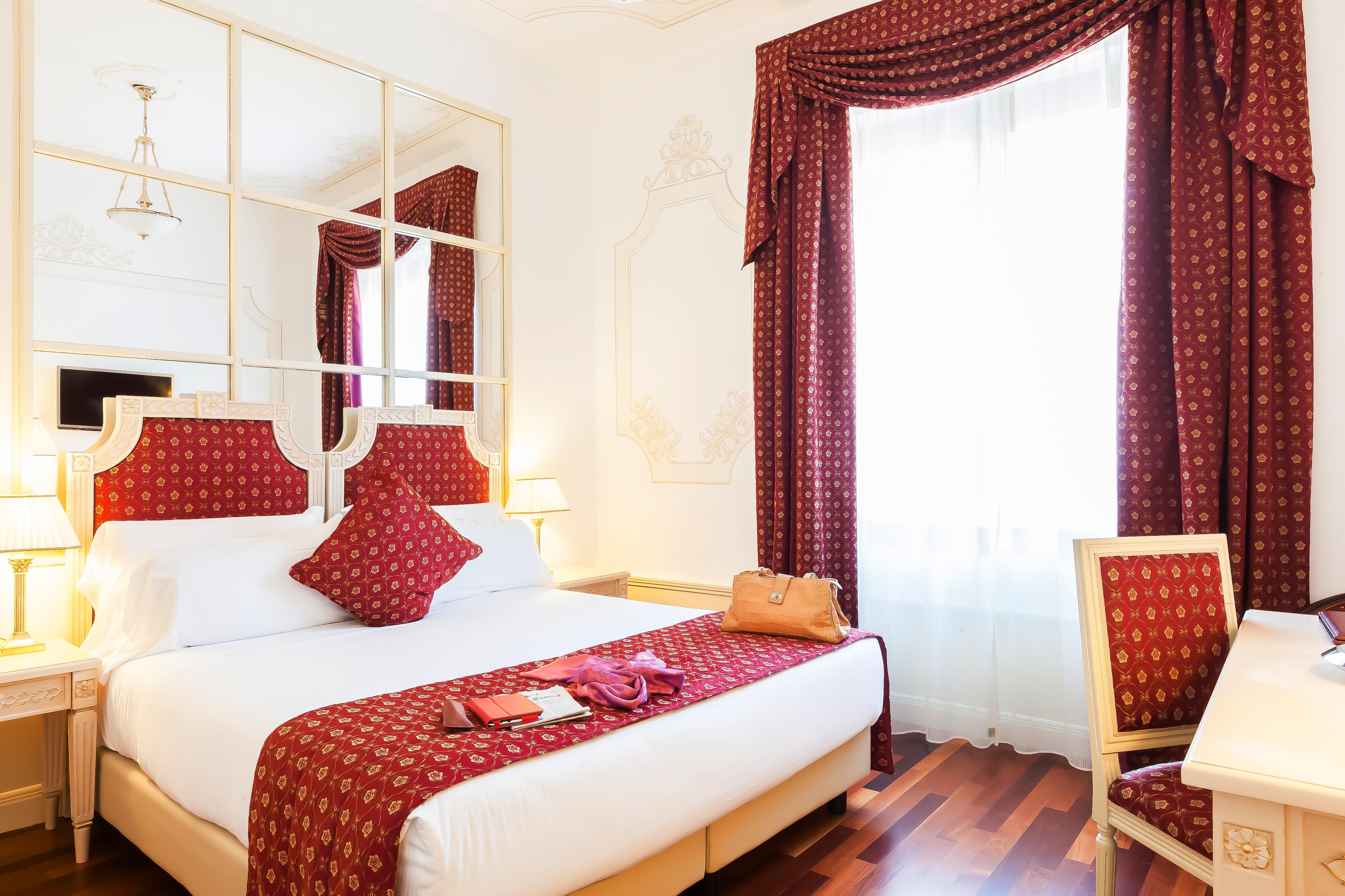 Radisson Blu Ghr Rome Hotel Exterior photo